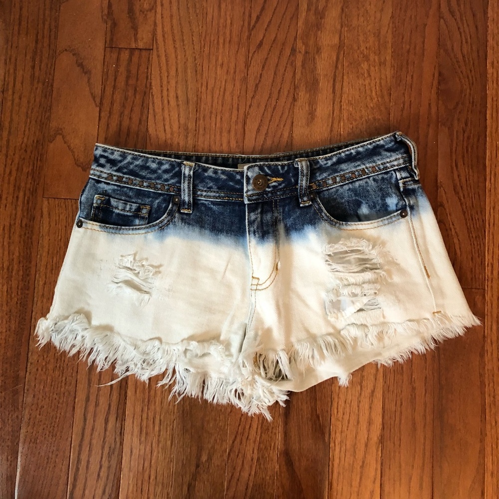 Bullhead Blue to White Ombré Low Rise Shorts